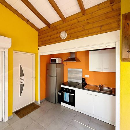Bung'Hello Village, Piscine Et Parking Gratuit Trois-Rivières Exterior foto